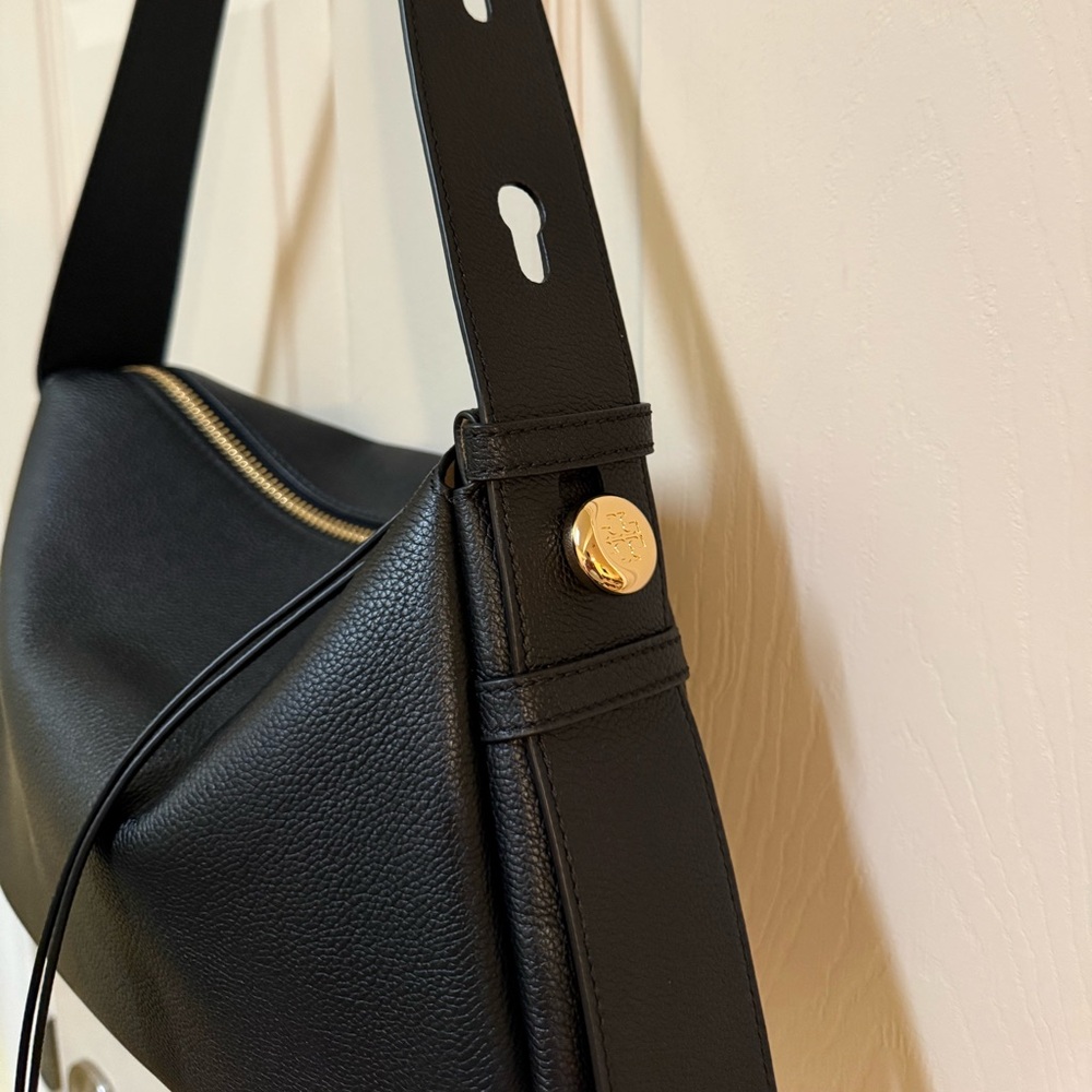 Authentic Tory Burch ROMY Black Shoulder Bag - Picture 9 of 16
